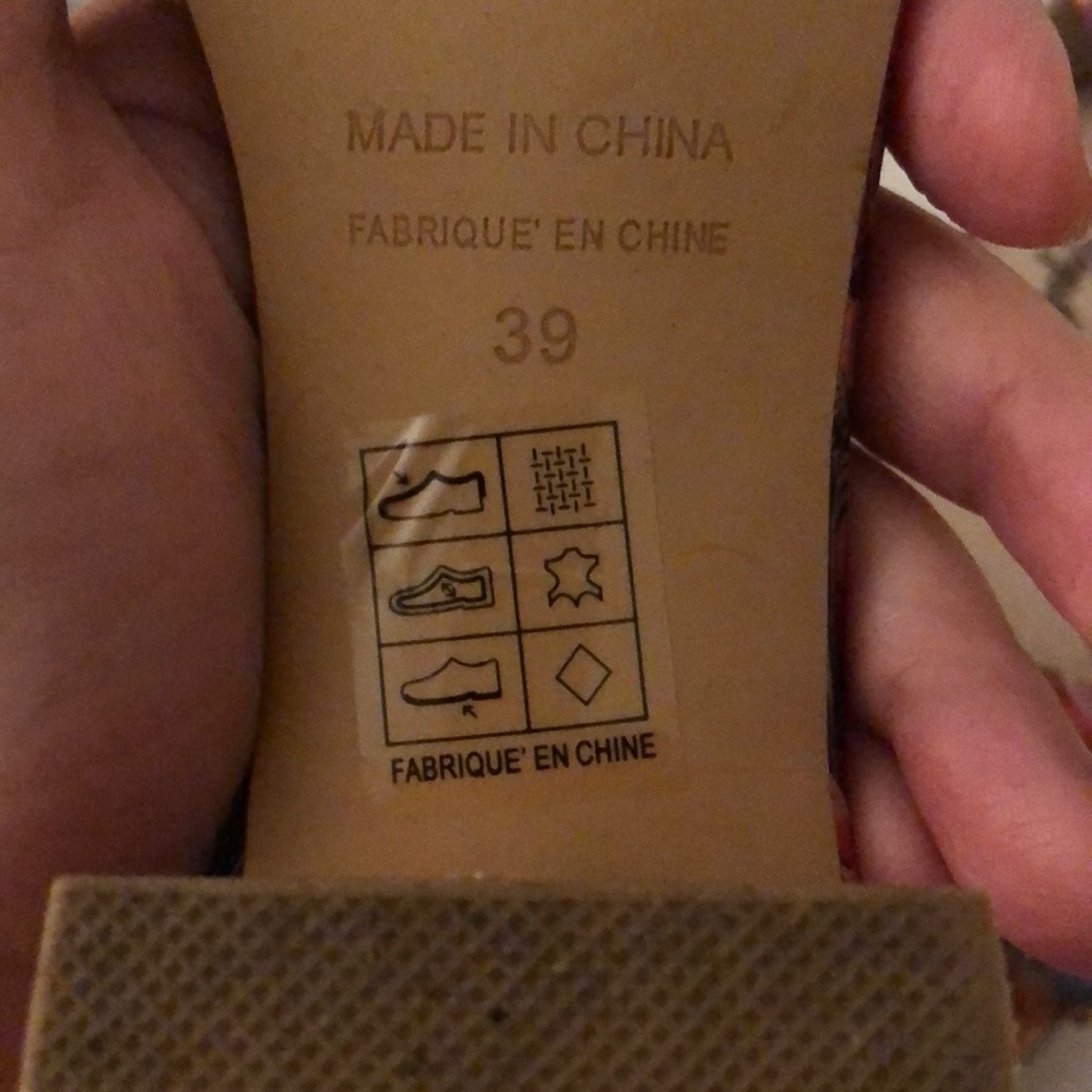 Printed heel - Picture 8 of 8